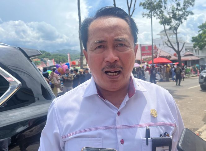 
					Hadiri Peresmian Patung Jenderal Soedirman di Soreang, Brigjen TNI (Purn) Sondi Apresiasi Peran Danpussenif