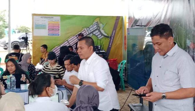 
					Menteri PKP Maruarar Sirait Tinjau Rumah Subsidi MBR dan Persiapan Acara Akad Massal di Perumahan Pondok Banten Indah