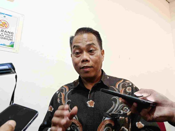 
					Dr. Joko Nugroho: Buku Memiliki Kekuatan Mengubah Pola Pikir Masyarakat dan Memengaruhi Kebijakan Negara.