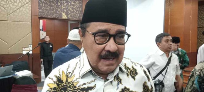 
					Tokoh Masyarakat Sumatera Barat Zaenal Azwar Wahid: Dengan kebersamaan dan Persatuan, Kita dapat Membantu Korban Banjir Bandang di Sumatera Barat untuk Pulih dan Bangkit kembali.