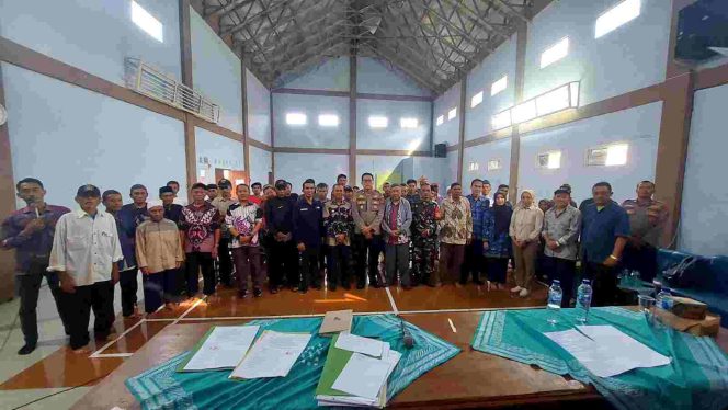 
					Tindak Lanjut MoU Strategis, Yayasan Trisakti dan CV Nera Agro Mandiri Gelar Dialog Sosial dengan Penggarap Lahan di Cianjur