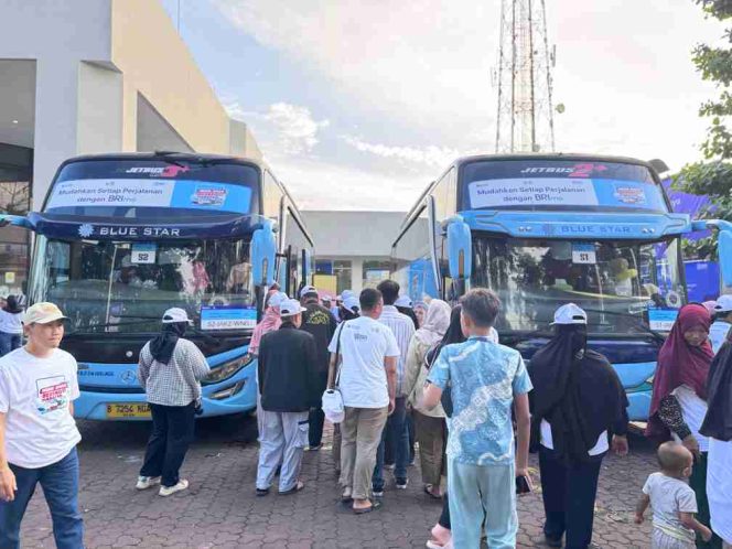 
					BRI Branch Office Bekasi Berangkatkan 100 Pemudik, Hadirkan Perjalanan Nyaman Menuju Kampung Halaman