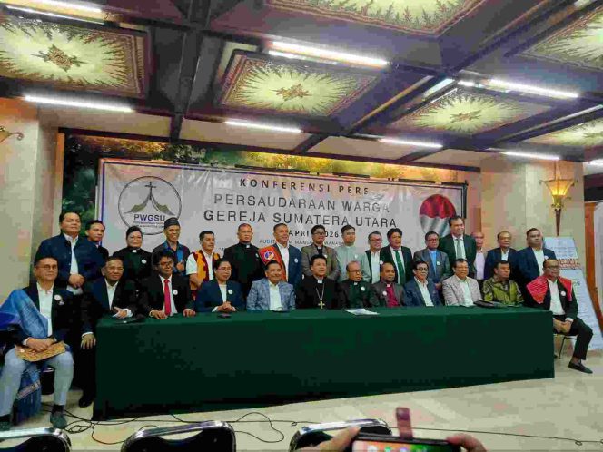 
					Didirikan 9 Sinode Gereja Besar di SUMUT, Organisasi  “Persaudaraan Warga Gereja Sumatera Utara” (PWGSU) Siap Mewadahi Warga Gereja Diaspora Dalam Membangun SUMUT dan Bangsa