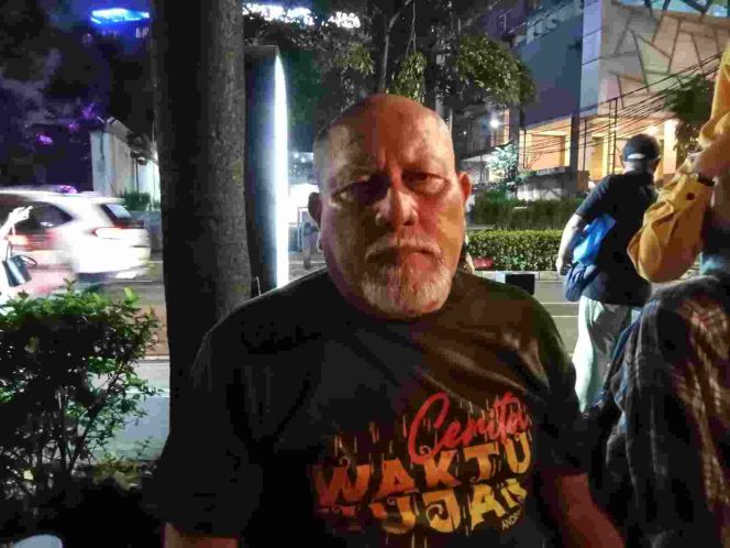 
					Andre Donas Luncurkan Buku Kritik Sosial dan Refleksi Penuh Makna Lewat “GEMPO dan Cerita Sewaktu Hujan”