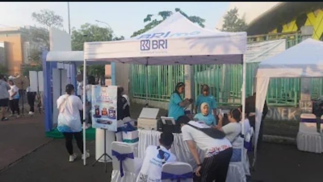 
					 Promo Spesial hingga Fun Activity, BRI BO Bekasi Semarakkan Car Free Day