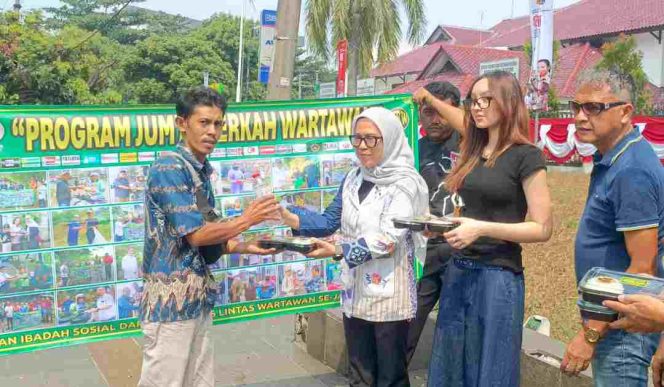 
					Sinergi Wartawan dan Agraria: PJBW-BPN Bogor 1 Gelar Aksi Sosial di Jalan Tegar Beriman