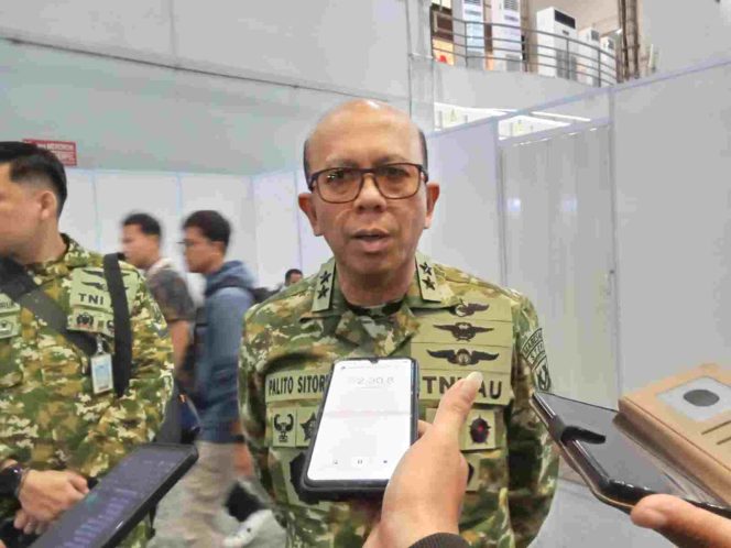 
					Aster Kasau Marsda TNI Palito Sitorus: Kebangkitan Industri Pertahanan Dalam Negeri Dimulai dari Keberanian Memberi Ruang bagi Anak Bangsa