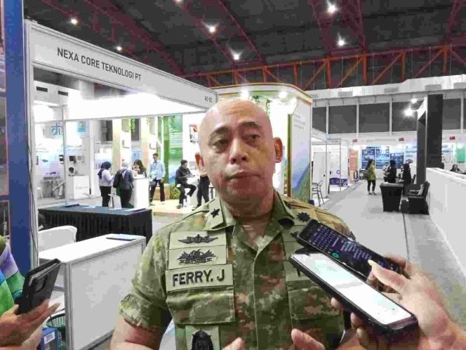 
					Kemandirian Teknologi Pertahanan Bukan Lagi Pilihan, Melainkan Kebutuhan Strategis Bangsa. Kadisinfolahtal Laksma TNI Ferry Johansyah: “Mimpi Kita Harus Lebih Tinggi dari Sekadar Pasar Dalam Negeri”