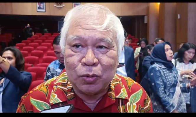 
					Soal Peradilan Militer, Dr. Soleman Ponto: Kalau Pasal 43 Hilang, TNI Bisa Kebal Hukum!